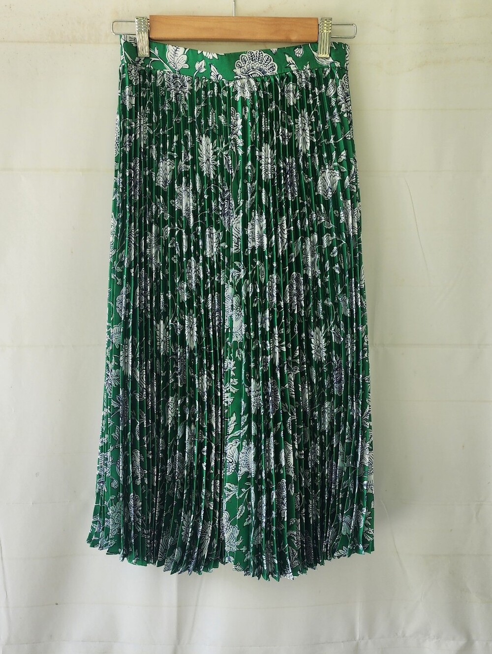 J. Crew Green Floral Pleated Midi Skirt - Picture 6 of 11